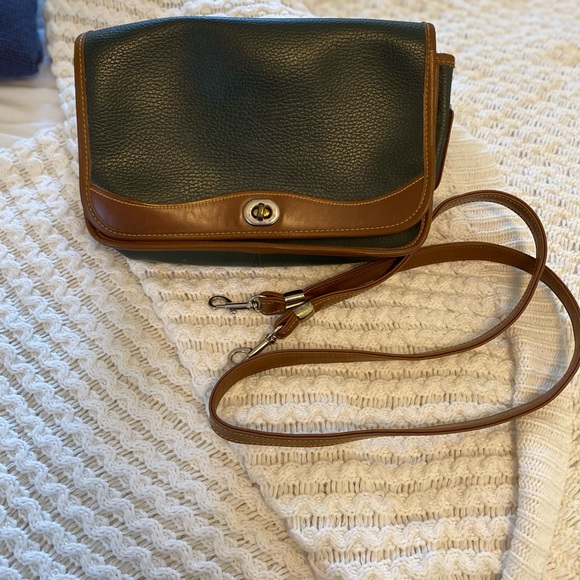 Top Grain Leather Vintage USA Archer Crossbody Purse - Picture 8 of 9